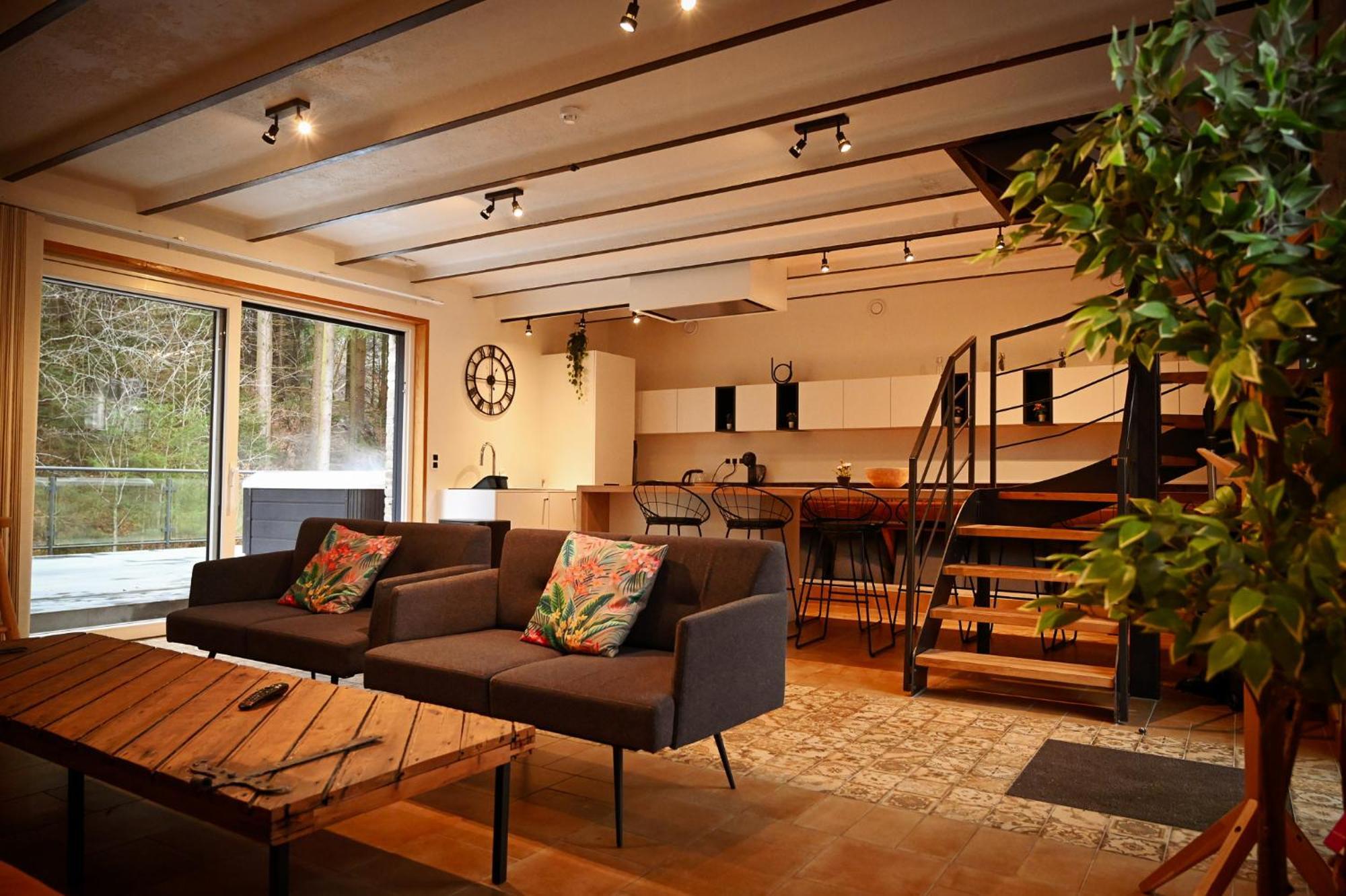Open Source A L'Entree Du Circuit! Apartment Stavelot Room photo