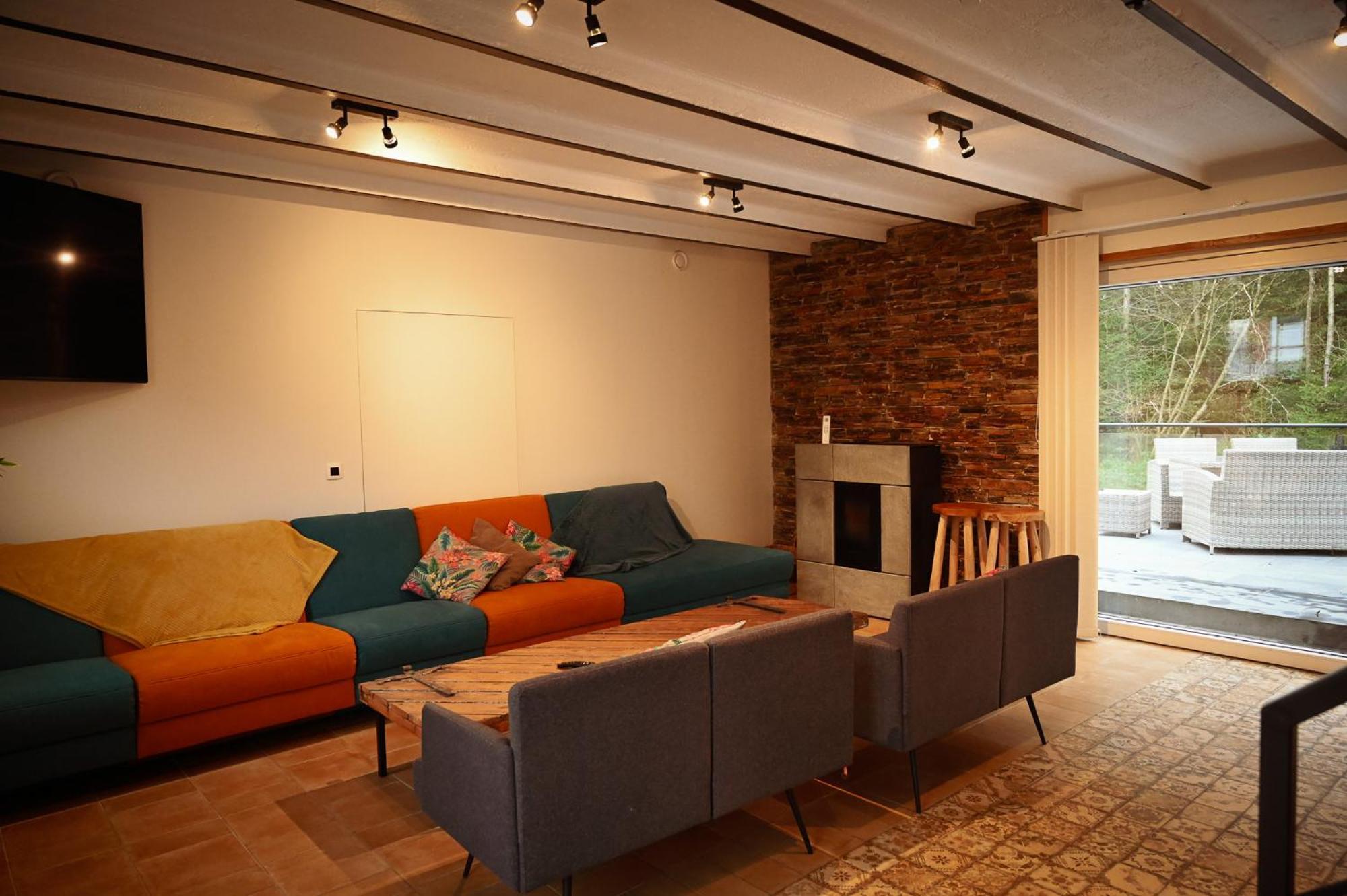 Open Source A L'Entree Du Circuit! Apartment Stavelot Exterior photo
